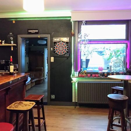 Vakantiewoning In Mol Centrum Met Eigen Bar "Casacuriosa" Екстер'єр фото