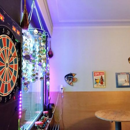 Vakantiewoning In Mol Centrum Met Eigen Bar "Casacuriosa" Екстер'єр фото