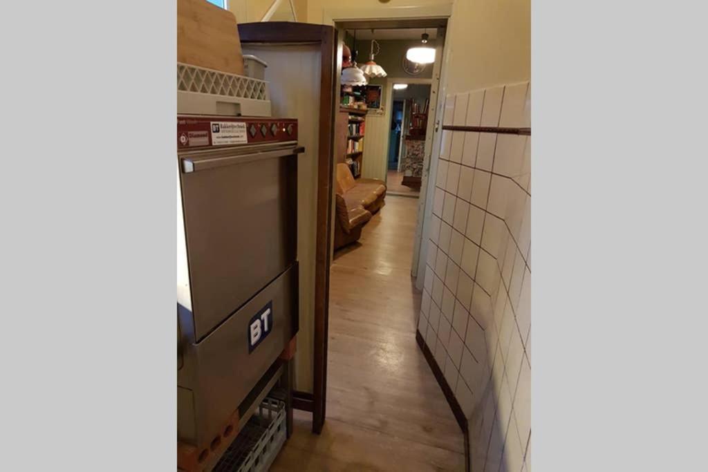 Vakantiewoning In Mol Centrum Met Eigen Bar "Casacuriosa" Екстер'єр фото