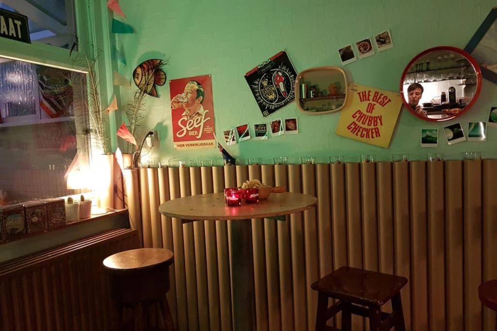 Vakantiewoning In Mol Centrum Met Eigen Bar "Casacuriosa" Екстер'єр фото