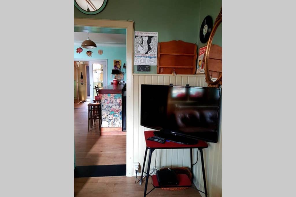 Vakantiewoning In Mol Centrum Met Eigen Bar "Casacuriosa" Екстер'єр фото